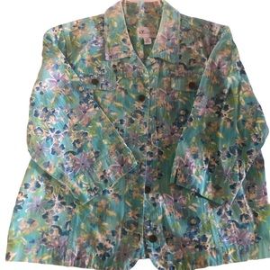 Tog Shop Women’s Flowered Denim Jacket Vintage Beautiful Pastel Floral S…